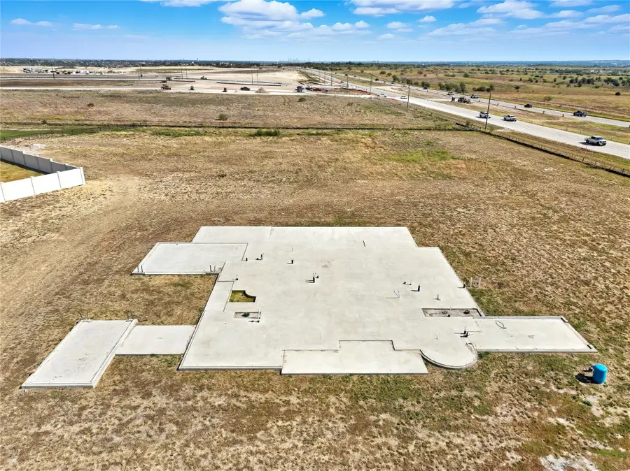 12516 Bella Crossing Drive, Fort Worth, TX 76126 - Image #3