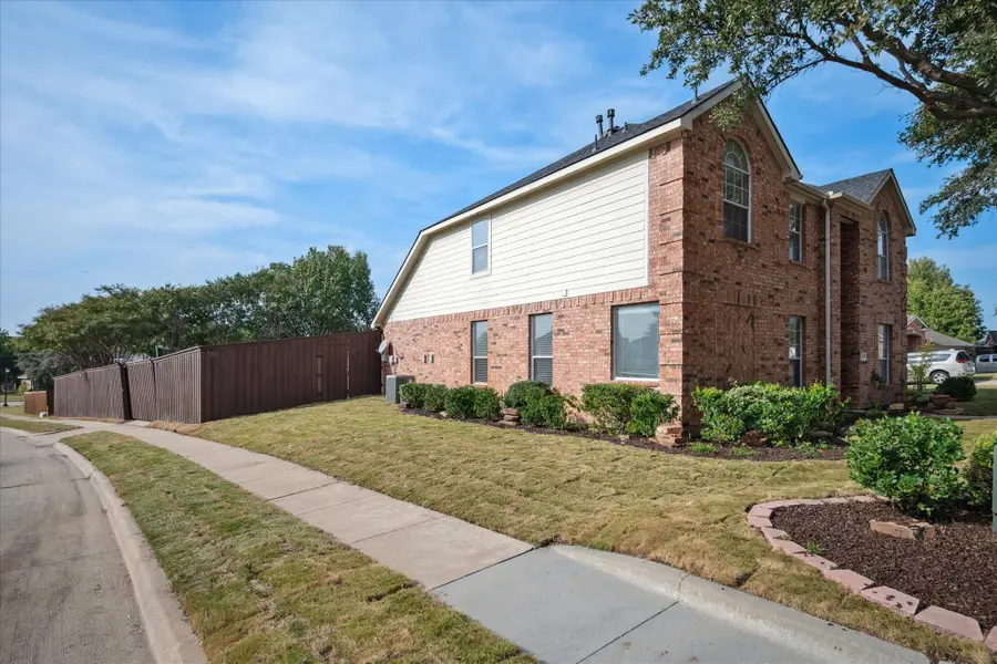 2008 Devin Lane, Lewisville, TX 75067 - Image #2
