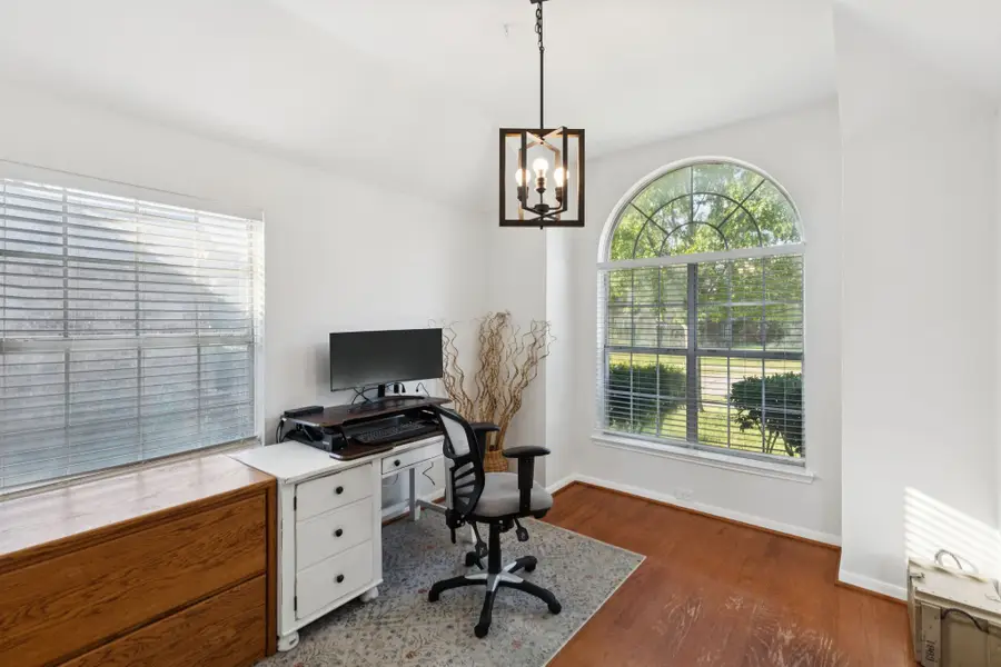 4204 Harvest Hill Court, Carrollton, TX 75010 - Image #3