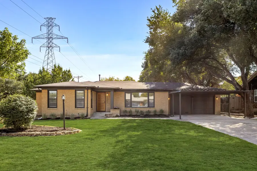 7292 Hardisty Street, Richland Hills, TX 76118 - Image #2