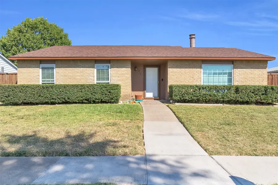 2106 Clark Trail, Grand Prairie, TX 75052 - Image #2