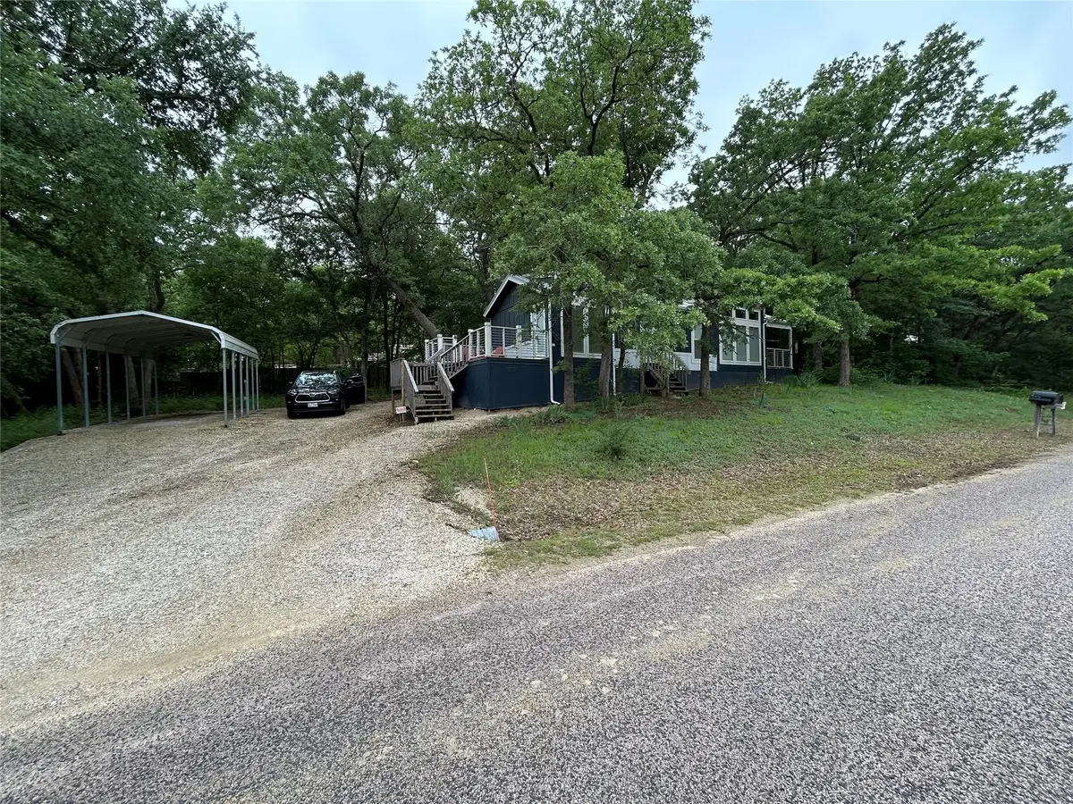 252 Stone Circle Drive, Gordonville, TX 76245 - Image #1