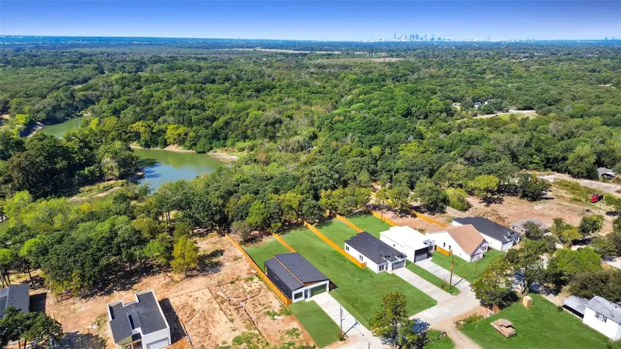 1135 Riverwood Road, Dallas, TX 75217 - Image #2