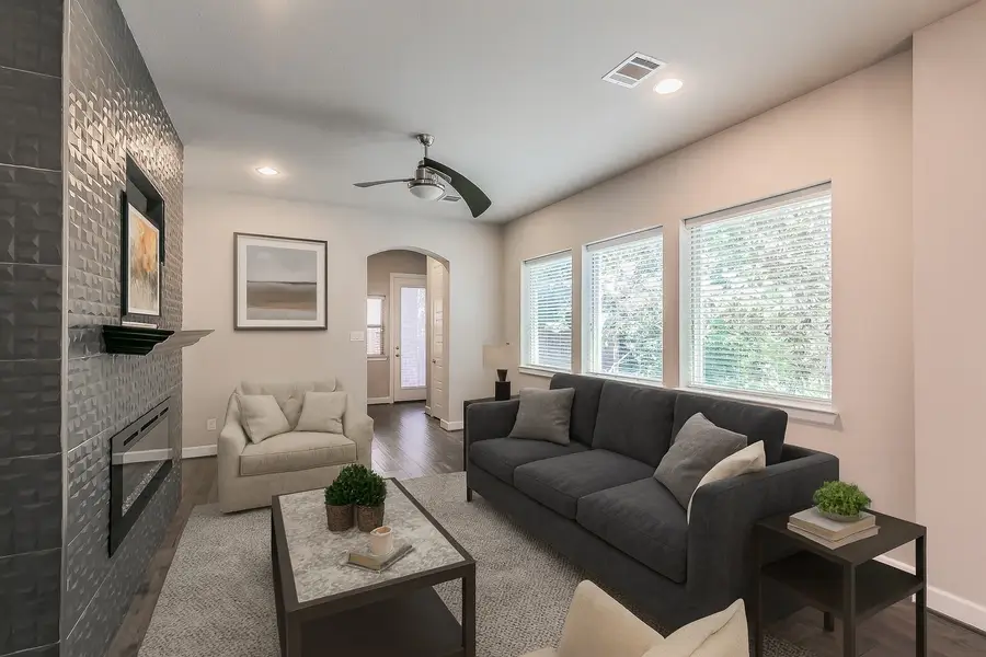 8608 Ballifeary Place, Dallas, TX 75238 - Image #3