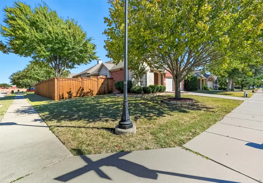 2401 Chesterwood Drive, Little Elm, TX 75068 - Image #2