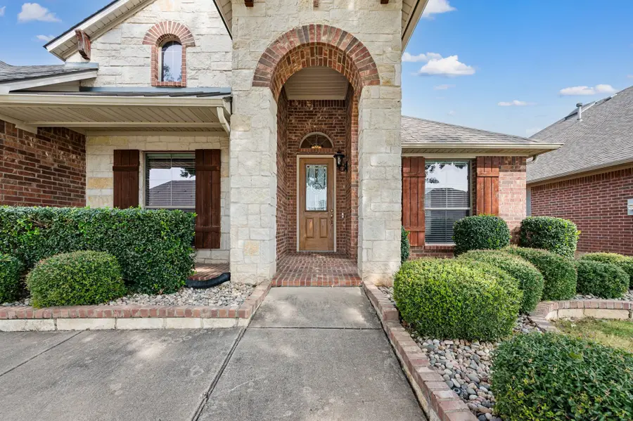 7228 Old Santa Fe Trail, Fort Worth, TX 76131 - Image #2