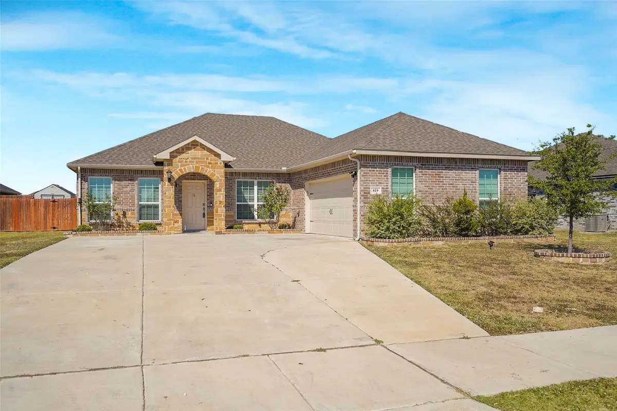 619 Excelsior Drive, Waxahachie, TX 75165 - Image #1