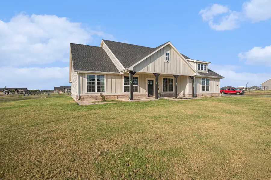 6376 Rhoden Avenue, Godley, TX 76044 - Image #2