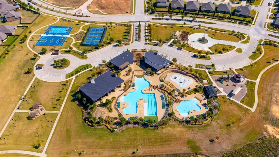 9913 Autumn Leaves Lane, Aubrey, TX 76227 - Image #3