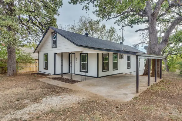 207 S Eastern Street, Keene, TX 76059