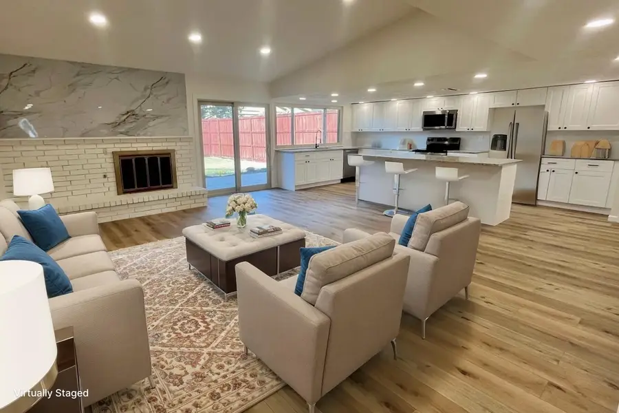 4713 Jennings Drive, The Colony, TX 75056 - Image #3