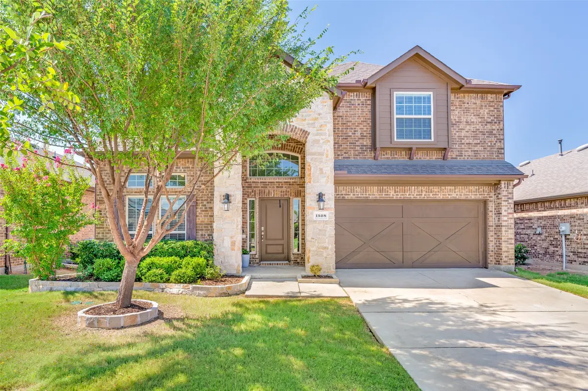 1528 Trailwood Terrace, Aubrey, TX 76227 - Image #1