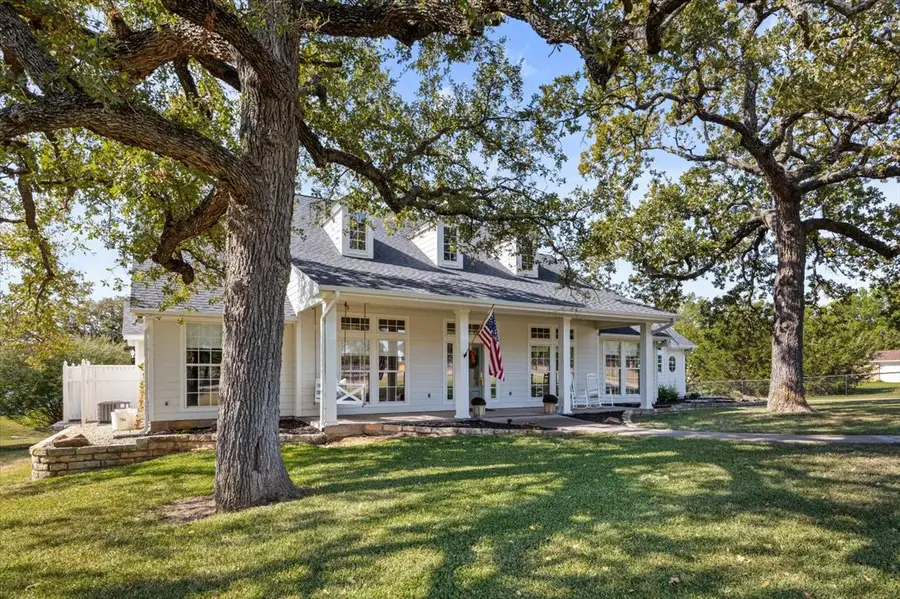 4014 E Bankhead Highway, Weatherford, TX 76087 - Image #2