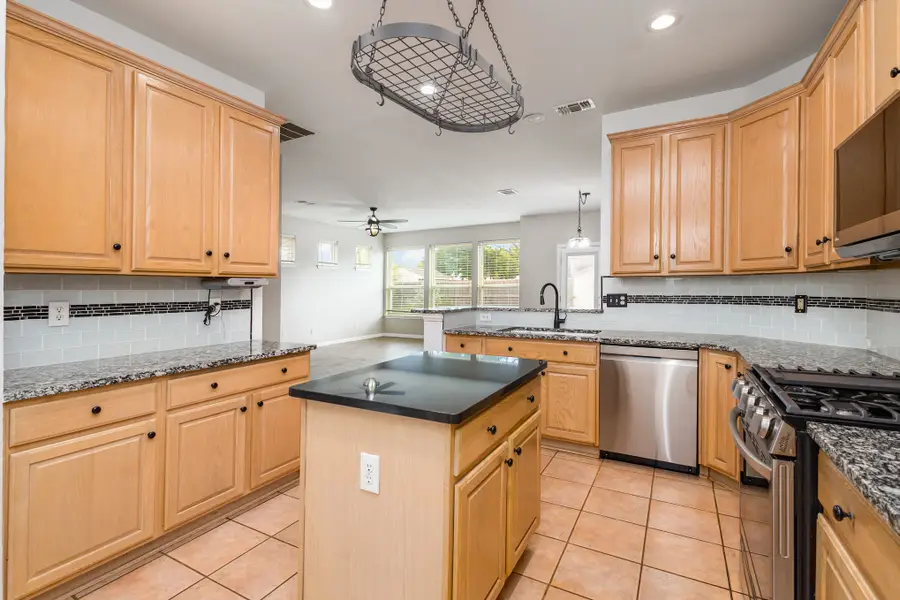 801 Bedell Lane, Allen, TX 75002 - Image #2