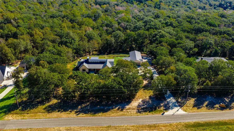 8701 Zebra Crossing, Larue, TX 75770 - Image #3