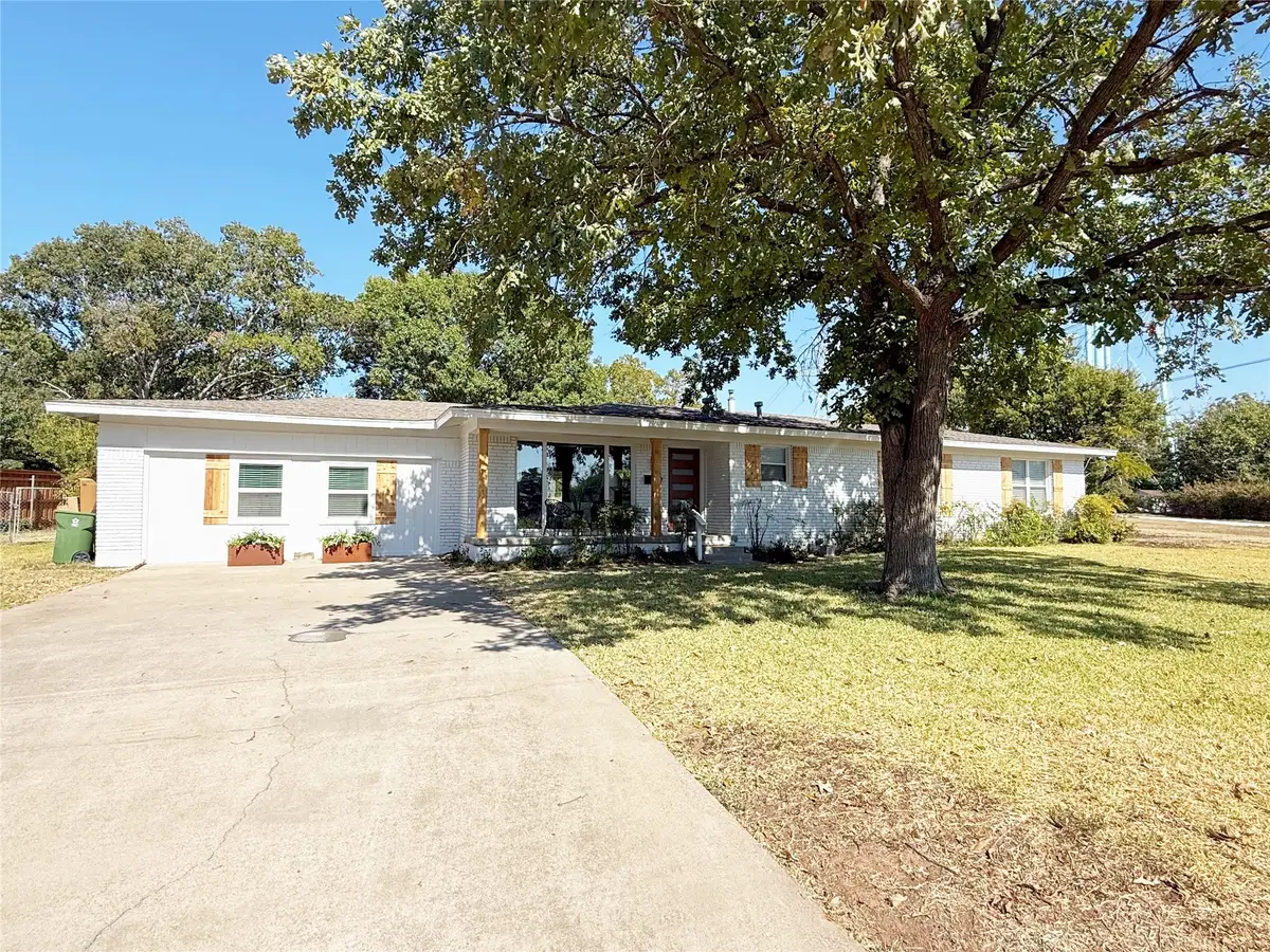 7255 Richland Road, Richland Hills, TX 76118 - Image #1