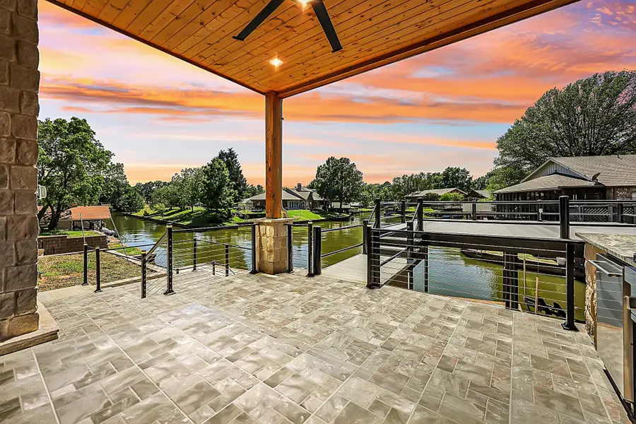 131 Hilltop Drive, Trinidad, TX 75163 - Image #2