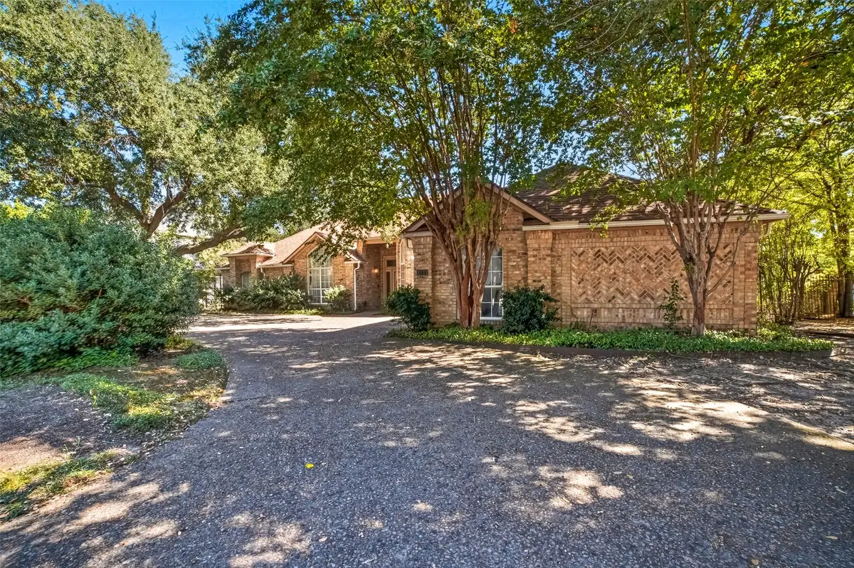 4104 Manorview Lane, Mesquite, TX 75150 - Image #1