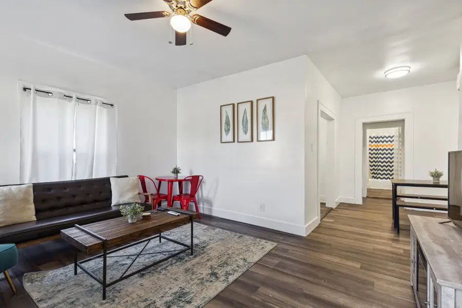 112 W 8th Street, Dallas, TX 75208 - Image #3