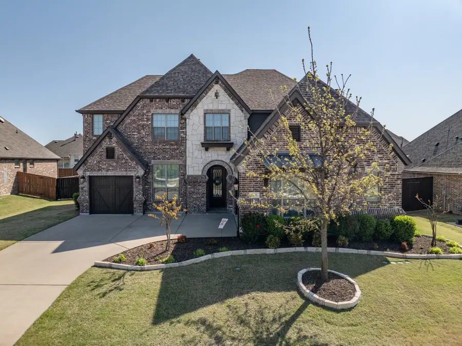 816 Lazy Brooke Drive, Rockwall, TX 75087 - Image #2