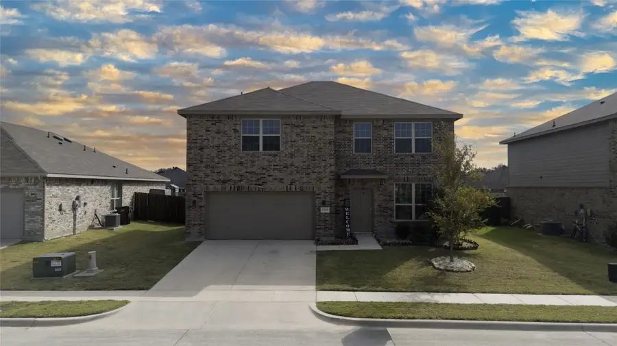 1305 Benwick Drive, Van Alstyne, TX 75495 - Image #3
