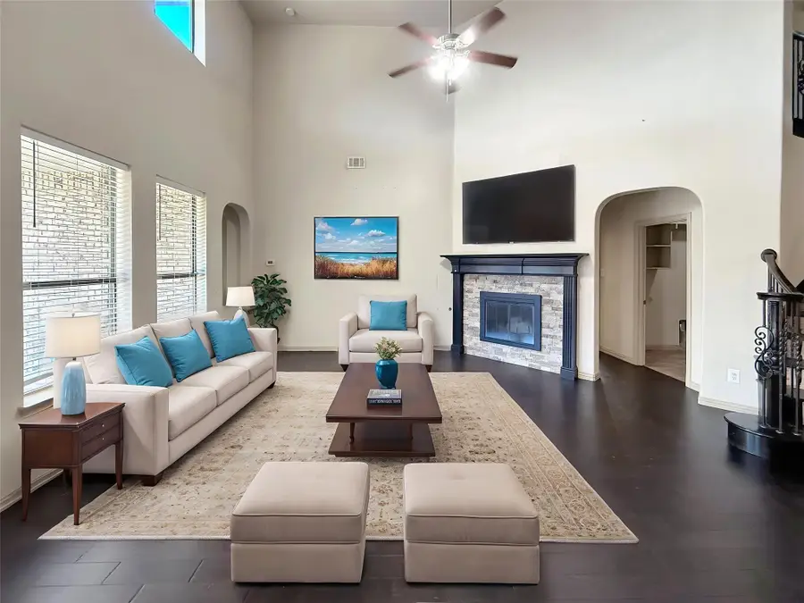 2931 Bahia, Grand Prairie, TX 75054 - Image #2