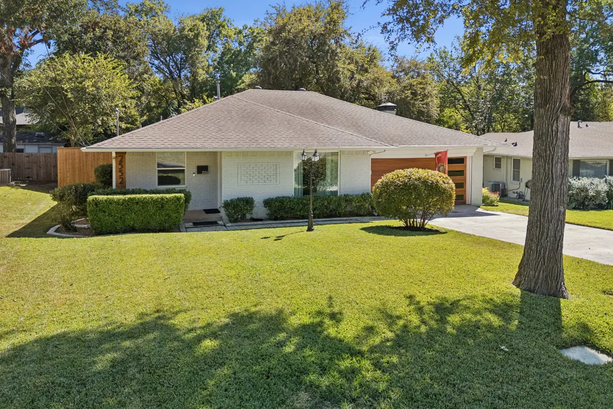 2552 El Cerrito Drive, Dallas, TX 75228 - Image #1