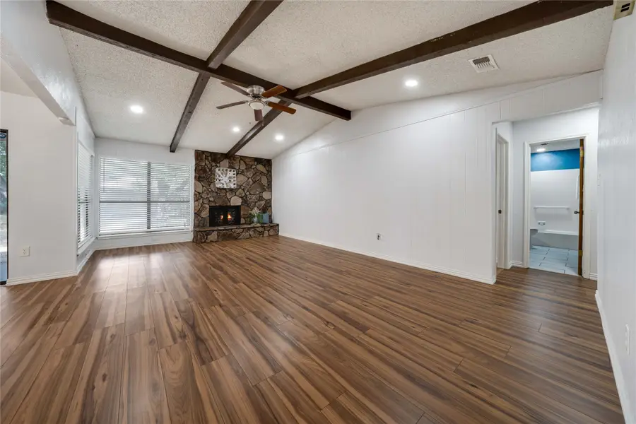 1003 Shana Court, Arlington, TX 76014 - Image #3