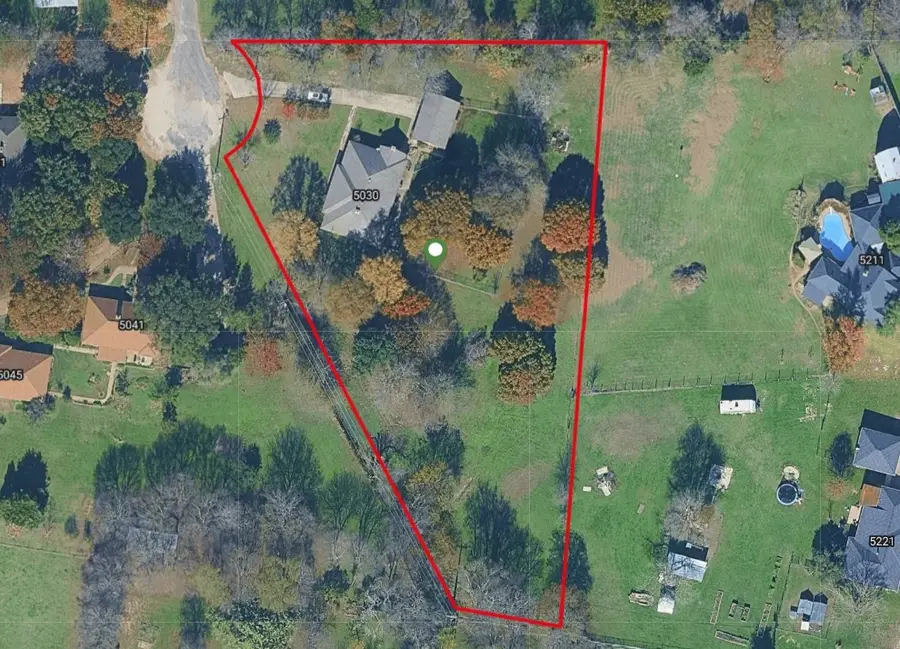 5030 Diamond Creek Drive, Midlothian, TX 76065 - Image #3
