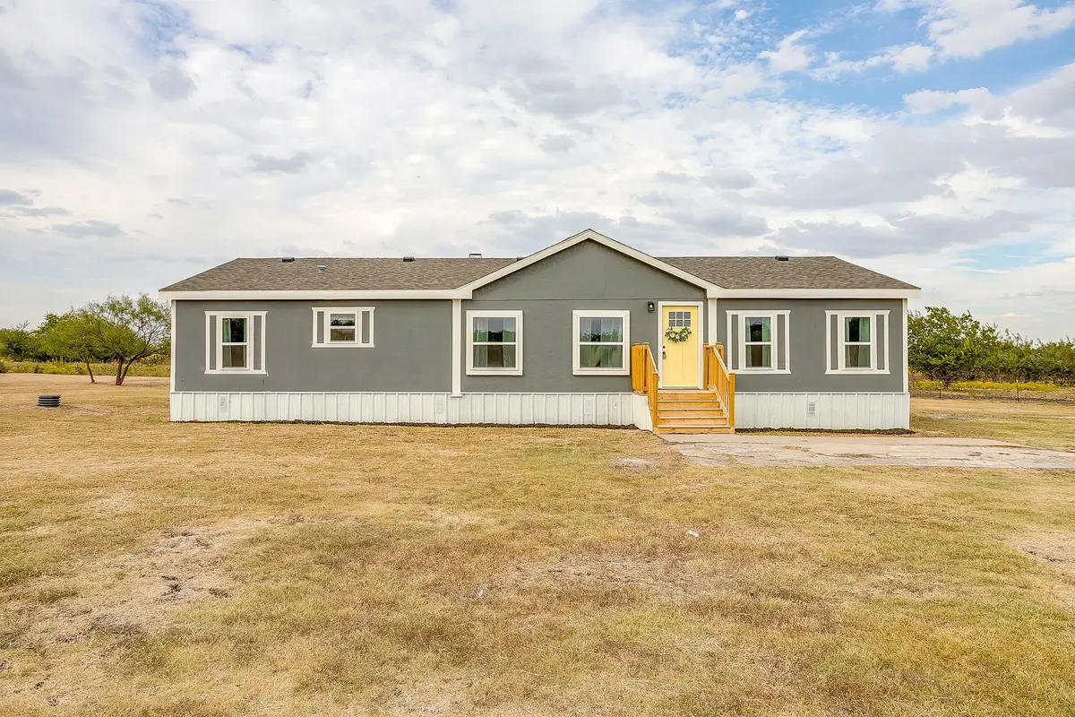 5934 Sky Road, Joshua, TX 76058 - Image #1