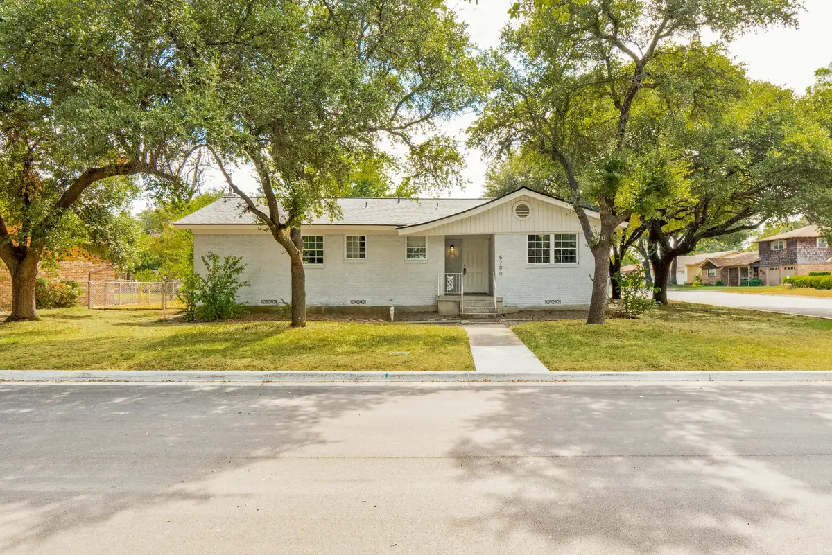 5700 Starling Circle, Haltom City, TX 76117 - Image #1