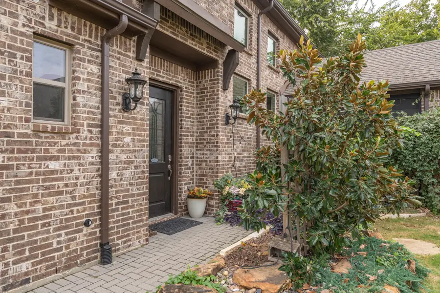 705 Brookstone Court, Keller, TX 76248 - Image #3