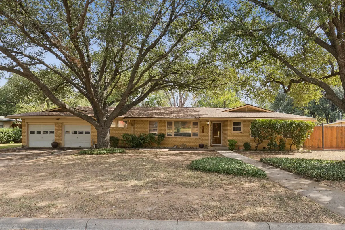 4712 Blaney Avenue, North Richland Hills, TX 76180 - Image #1