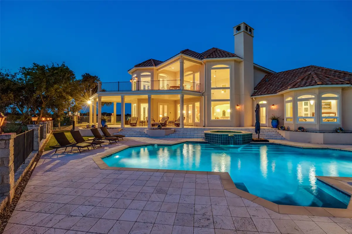 10061 Bluffview Court, Whitney, TX 76692 - Image #1