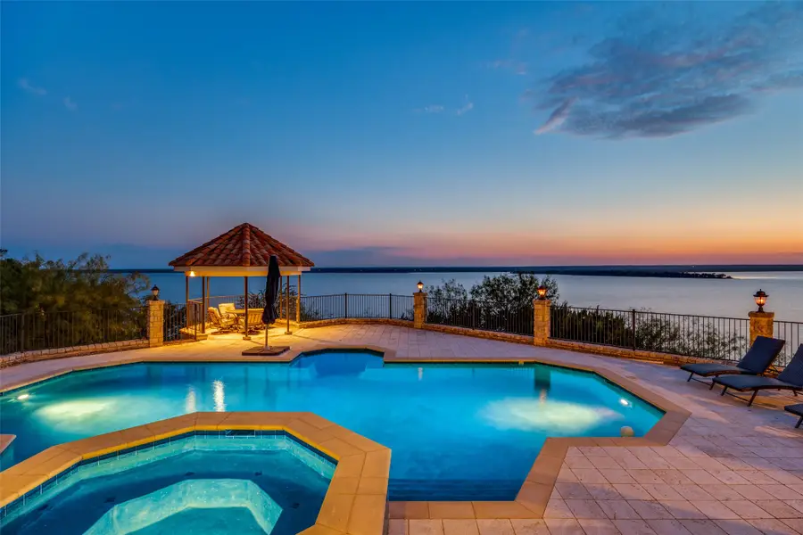 10061 Bluffview Court, Whitney, TX 76692 - Image #2