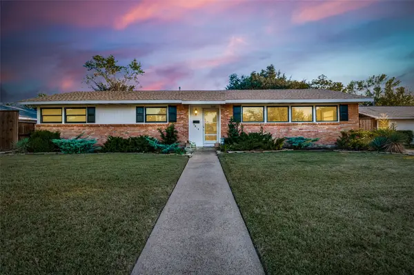 3528 Woodleigh Drive, Dallas, TX 75229