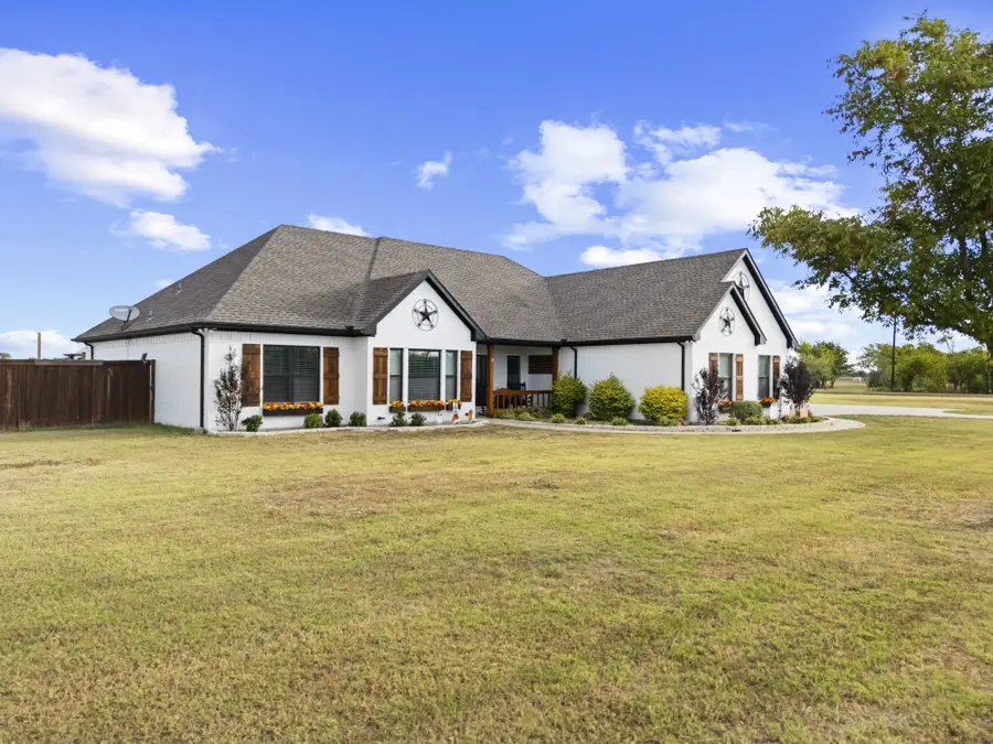 1195 Hog Town Road, Collinsville, TX 76233 - Image #3