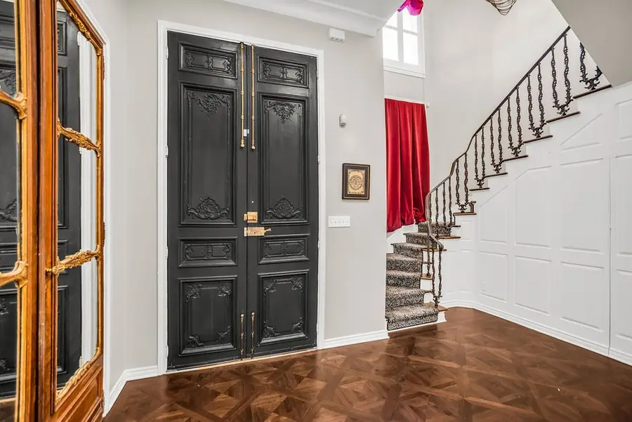 3802 S Versailles Avenue, Dallas, TX 75209 - Image #2