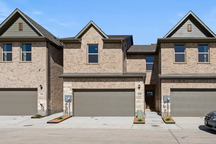 6945 Mustang Isle Drive, Dallas, TX 75228 - Image #2