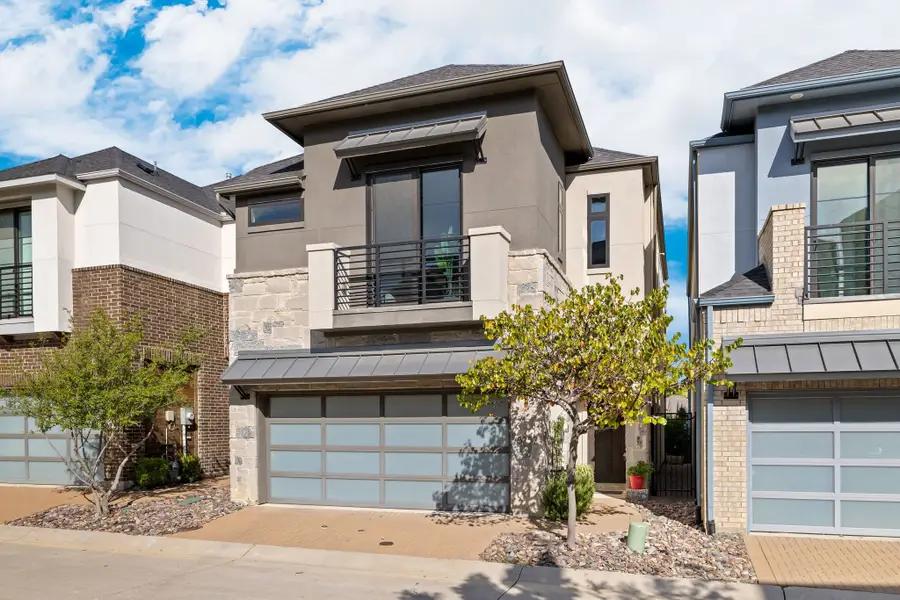 8257 Nunley Lane, Dallas, TX 75231 - Image #2