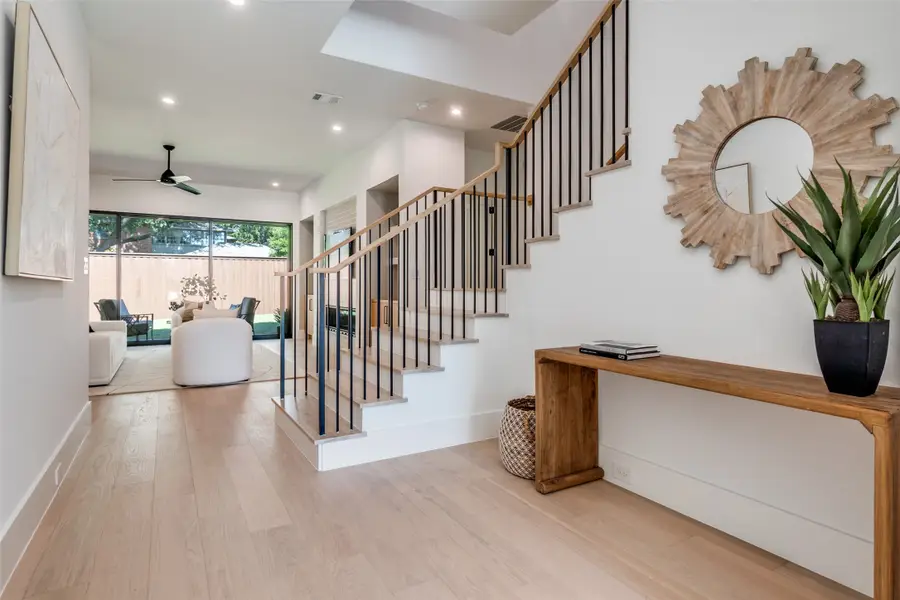 5321 Emerson Avenue, Dallas, TX 75209 - Image #3