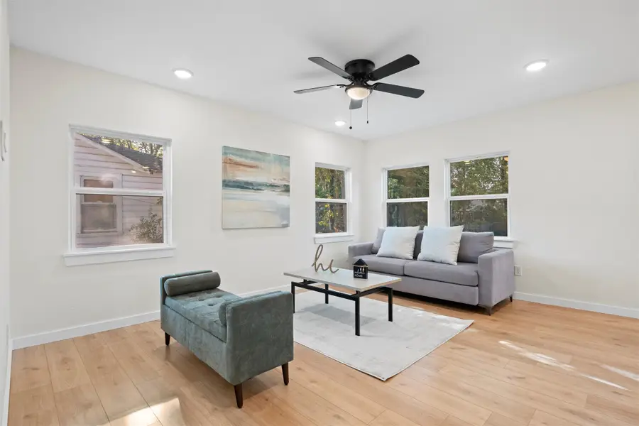 2915 Reed Lane, Dallas, TX 75215 - Image #3