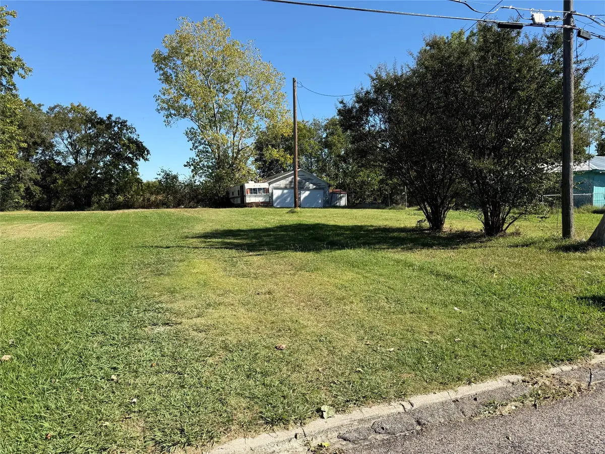 600 Depot Street, Whitesboro, TX 76273 - Image #1