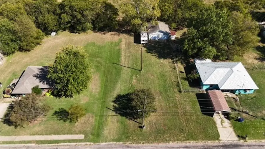 600 Depot Street, Whitesboro, TX 76273 - Image #3