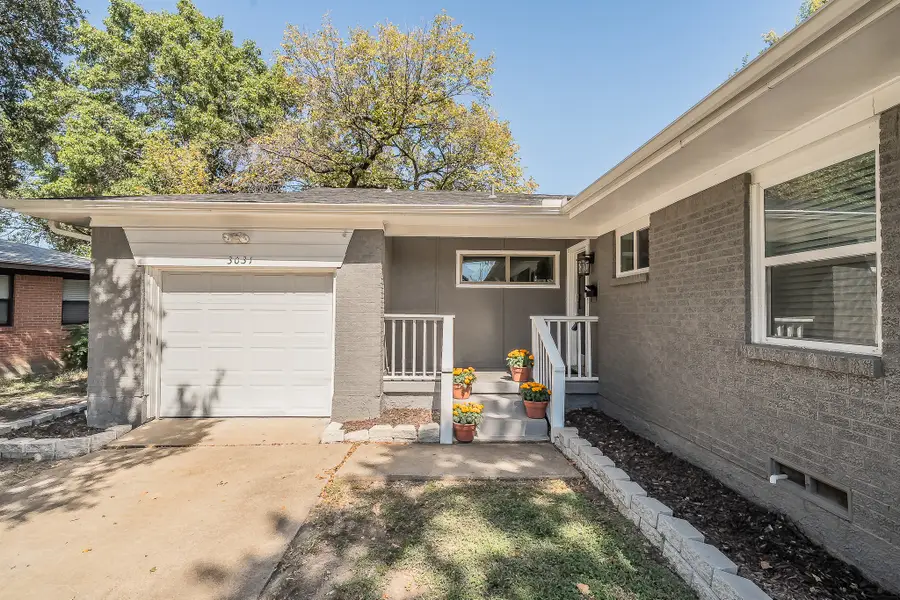 3031 Woodwind Lane, Dallas, TX 75229 - Image #2