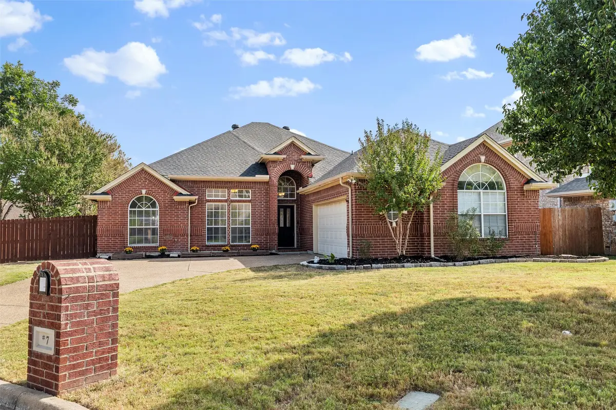 7 Equestrian Court, Mansfield, TX 76063 - Image #1