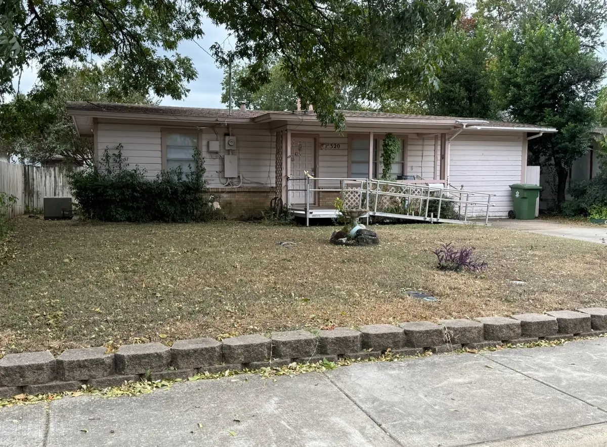 1320 E 15th Street, Irving, TX 75060 - #1