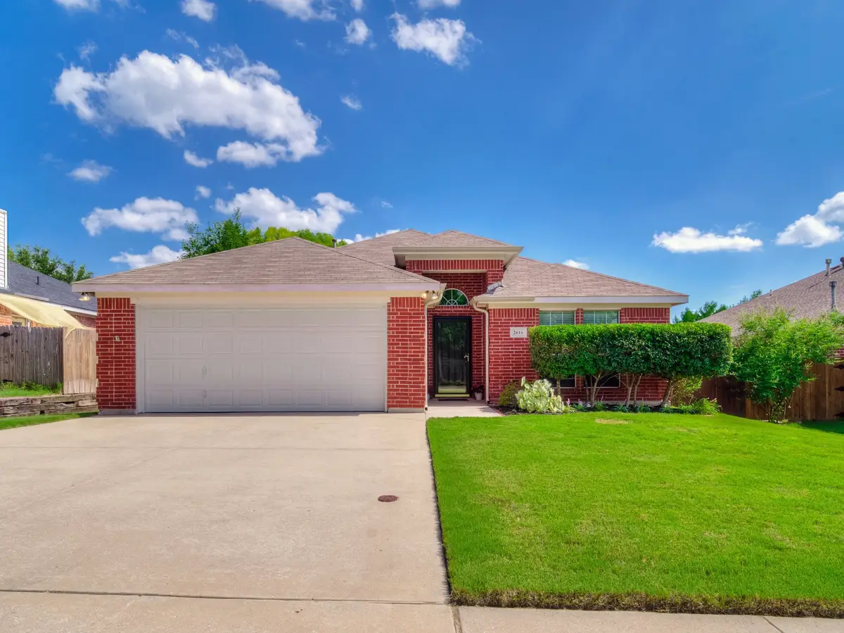 2616 Hilcroft Avenue, Denton, TX 76210 - Image #1