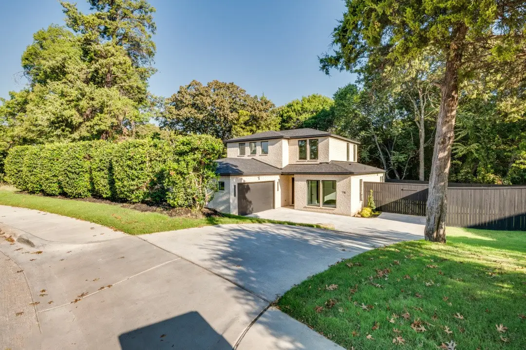 1700 Carriage Creek Drive, Desoto, TX 75115 - Image #1