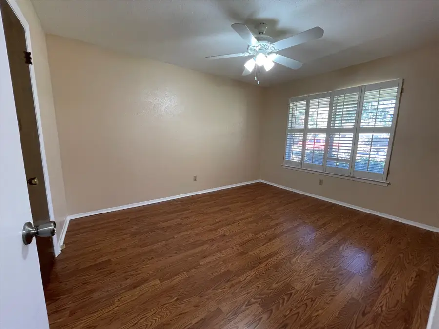 158 Poinsetta Circle, Terrell, TX 75160 - Image #3